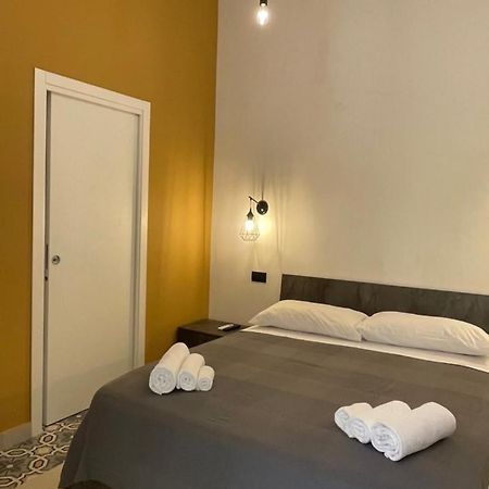 נאפולי B&B Vittoria מראה חיצוני תמונה