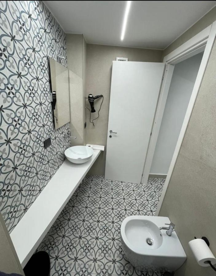 נאפולי B&B Vittoria מראה חיצוני תמונה